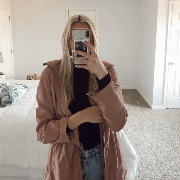 Jacket - Picture 1 of 5